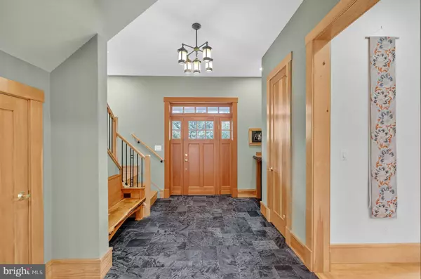 Falls Church, VA 22043,2136 POWHATAN ST