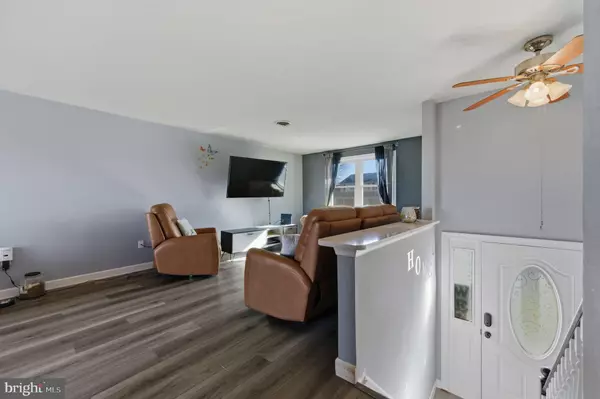 Dover, DE 19901,809 BACON AVE