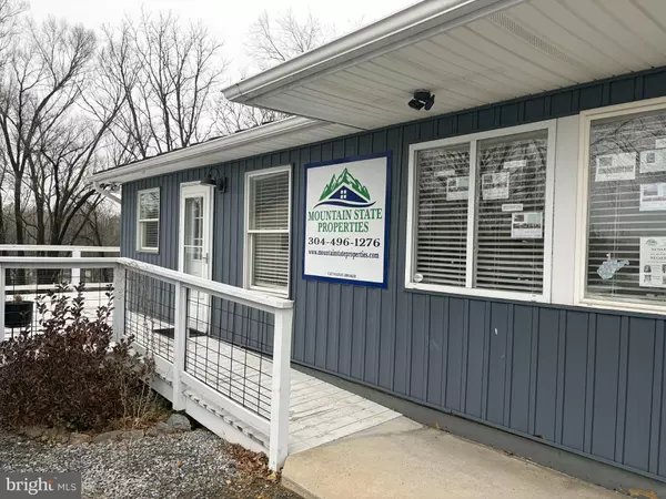 Augusta, WV 26704,16929 NORTHWESTERN PIKE