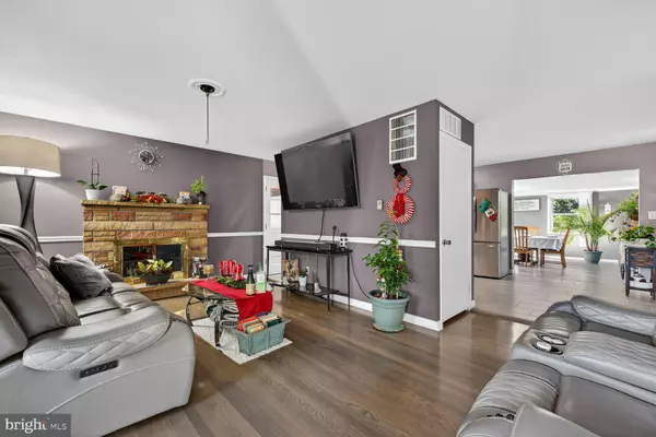 Boonsboro, MD 21713,8418 MAPLEVILLE RD