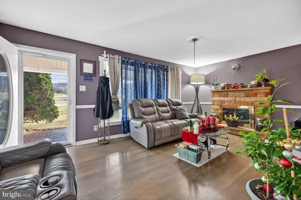 Boonsboro, MD 21713,8418 MAPLEVILLE RD