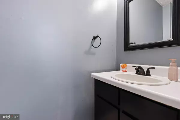 Newark, DE 19702,2344 MILTON PL