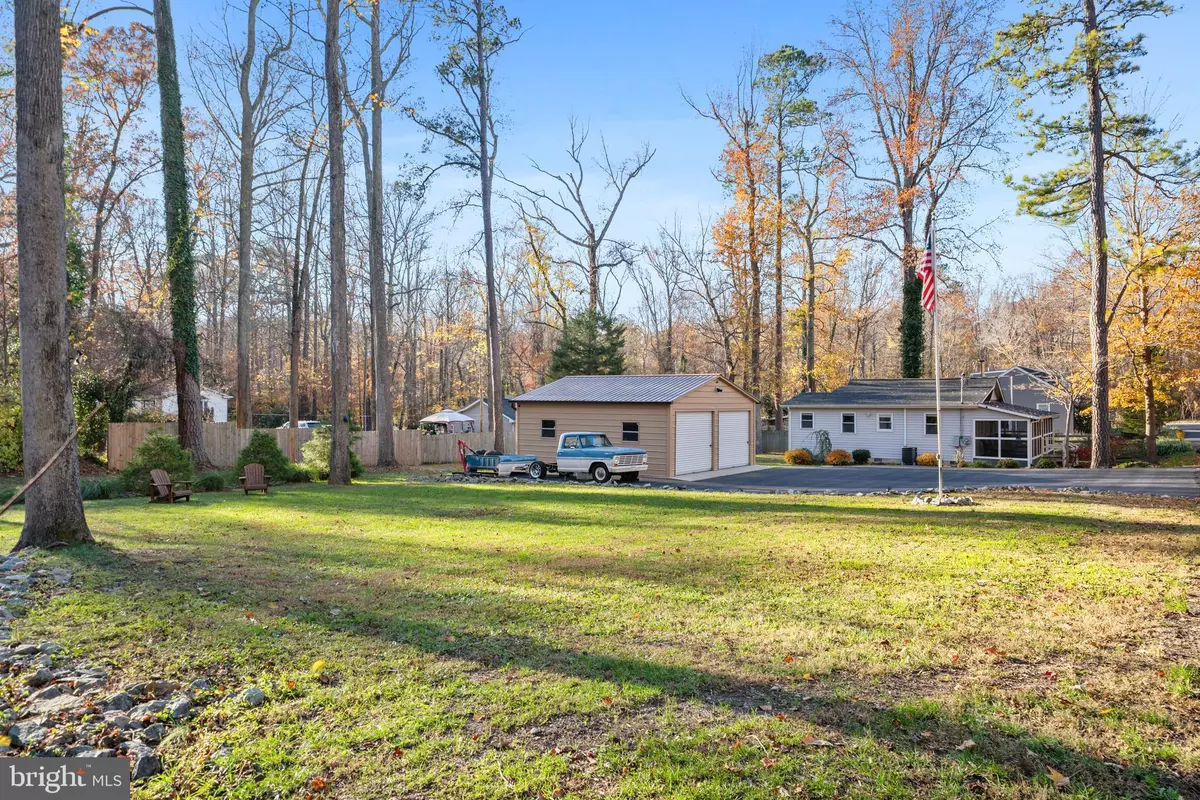 St Leonard, MD 20685,6015 POPLAR RD