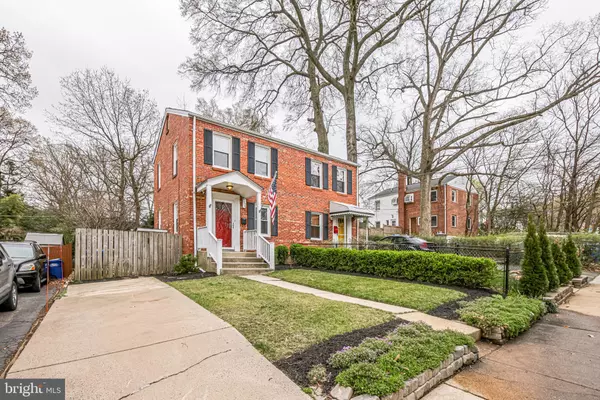 5809 MOUNT VERNON DR, Alexandria, VA 22303