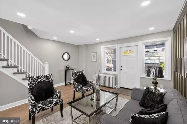 Philadelphia, PA 19119,58 E MONTANA ST