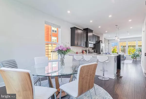 Hyattsville, MD 20782,6215 HERALD ST