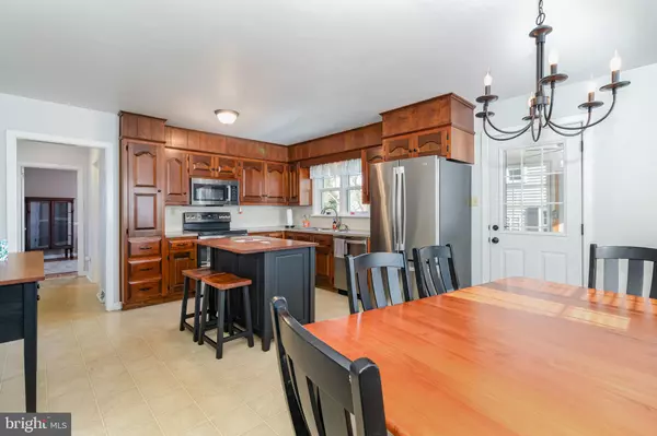 Strasburg, PA 17579,202 N DECATUR ST