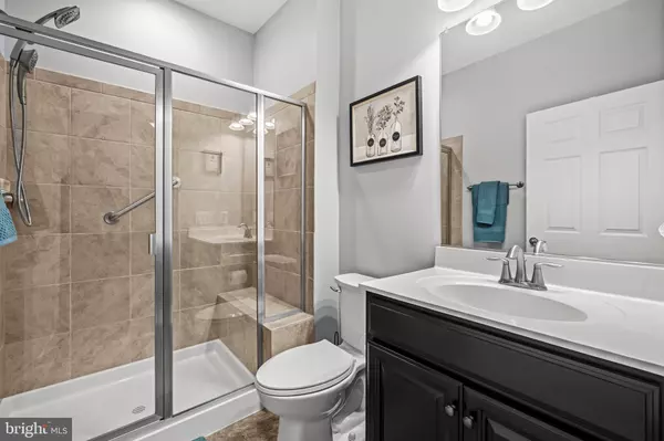 Fredericksburg, VA 22406,110 BATTERY POINT DR