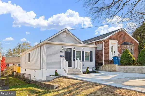 204 S DUPONT RD, Wilmington, DE 19804