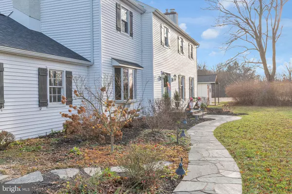 Doylestown, PA 18902,5555 BITTERSWEET LN