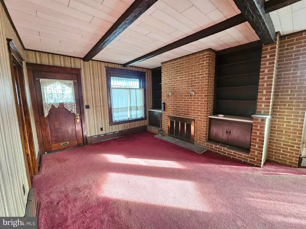 Mohnton, PA 19540,28 N CHURCH ST