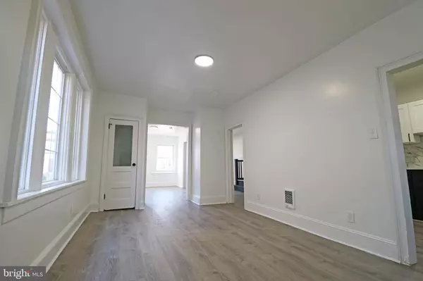 Chester, PA 19013,919 ELSINORE PL