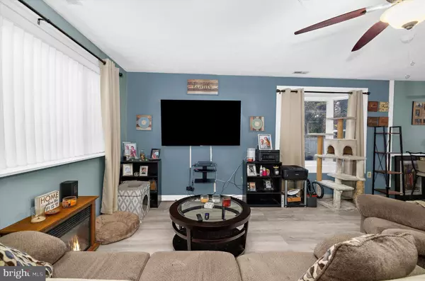 Glen Burnie, MD 21061,1921 NORWICH RD