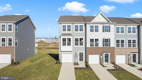 569 SEEBACK DR, Charles Town, WV 25414