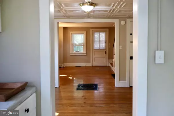 Princeton, NJ 08542,37 MORAN AVE