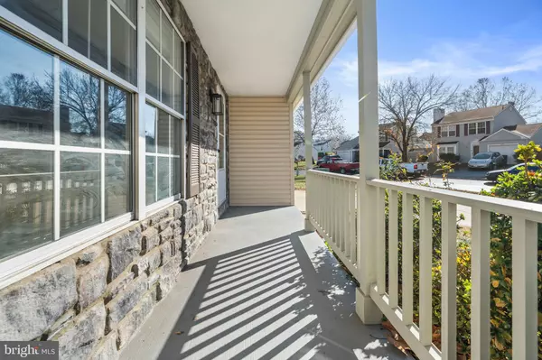 Herndon, VA 20171,13512 APPLE BARREL CT