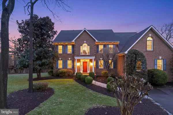 Mclean, VA 22102,7806 BIRNAM WOOD DR