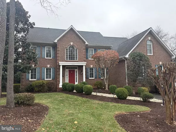 Mclean, VA 22102,7806 BIRNAM WOOD DR