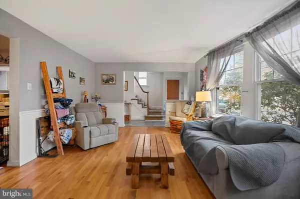 Vineland, NJ 08360,38 D'SHIBE TER