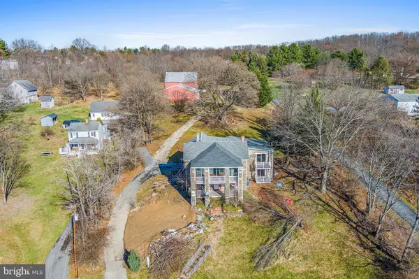 1049 POOLE RD, Westminster, MD 21157