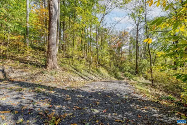 Nellysford, VA 22958,987 RODES FARM DR