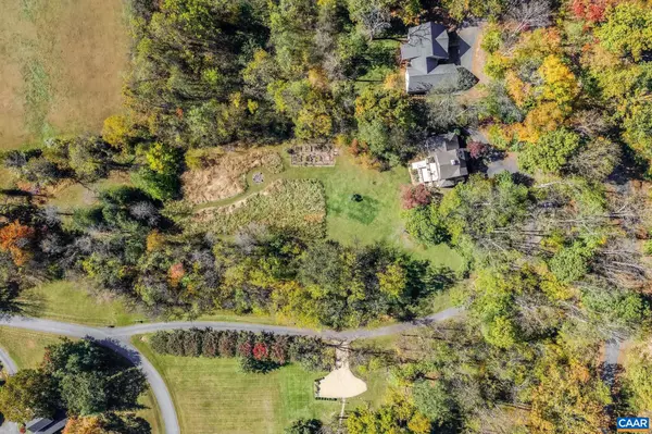 Nellysford, VA 22958,987 RODES FARM DR