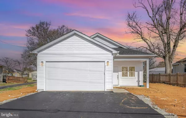 277 WHITE OAK RD, Fredericksburg, VA 22405