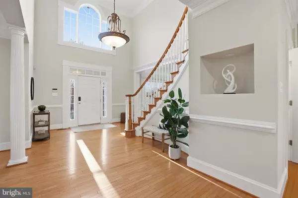 Potomac, MD 20854,7931 LAKENHEATH WAY