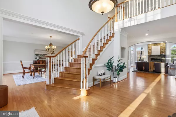 Potomac, MD 20854,7931 LAKENHEATH WAY