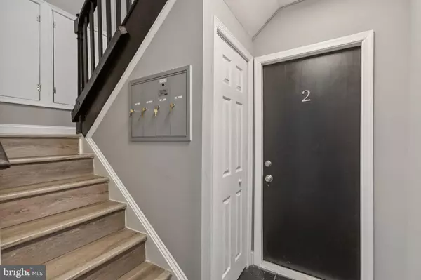 Washington, DC 20019,405 34TH ST SE #1