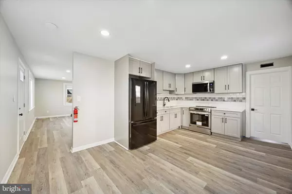 Wilmington, DE 19805,153 OLGA RD