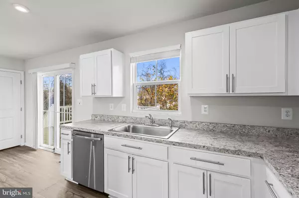 La Plata, MD 20646,12 WILLOW WOODS DR