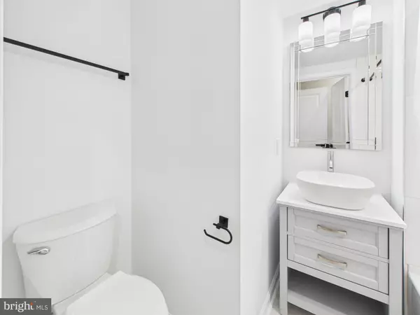 Philadelphia, PA 19146,1320 S GROVE ST #1