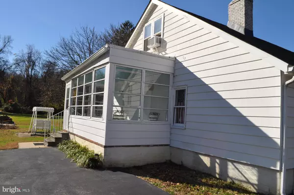 Townsend, DE 19734,5952 SUMMIT BRIDGE RD