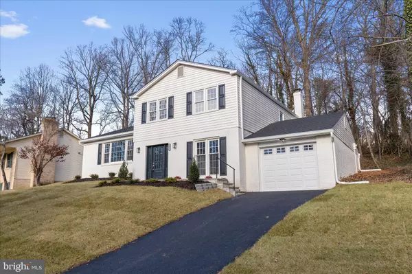 Vienna, VA 22182,1851 FOXSTONE DR