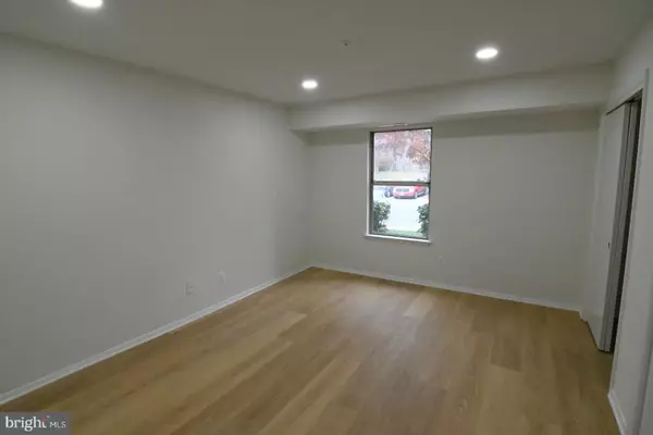 7917 CORIANDER DR #104, Gaithersburg, MD 20879