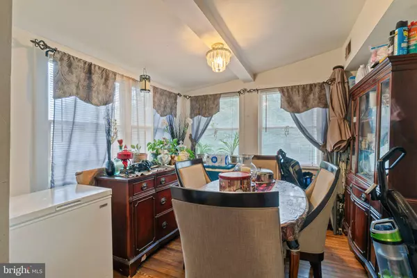 Baltimore, MD 21210,5009 ROLAND AVE