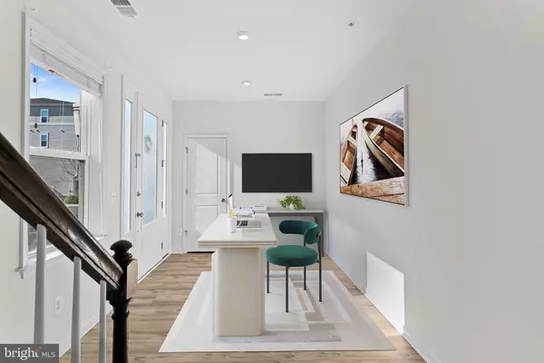 Aldie, VA 20105,42020 GLADE CREEK TER