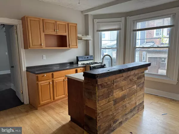 Philadelphia, PA 19144,Address not disclosed