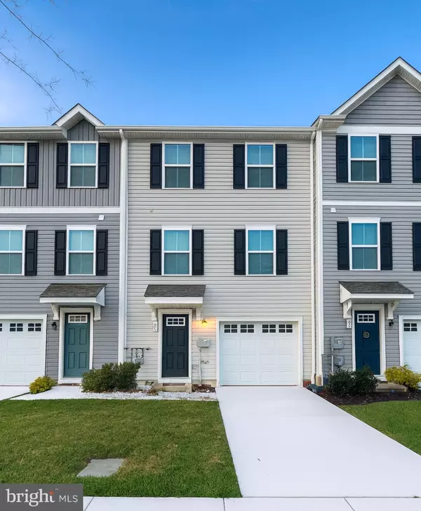 Clementon, NJ 08021,21 MULBERRY LN