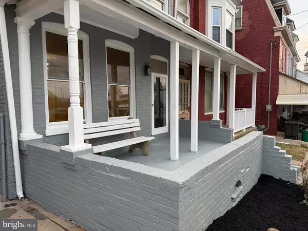 Columbia, PA 17512,552 UNION ST