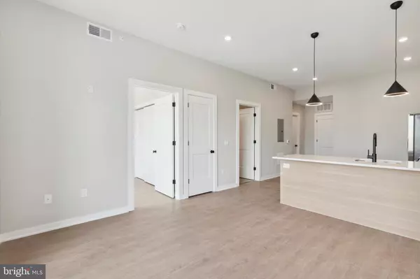 Philadelphia, PA 19144,308 W CHELTEN AVE #301