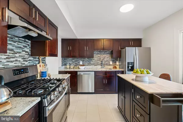 Germantown, MD 20874,20406 WATERS POINT LN