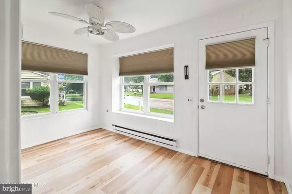 Whiting, NJ 08759,17B BENNINGTON LN