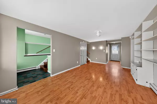 Newark, DE 19711,127 SPRUCE GLEN DR