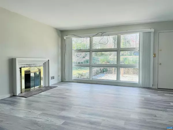 Charlottesville, VA 22903,1715 A & B CHERRY AVE