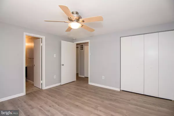 Bowie, MD 20716,15725 EBONY CT