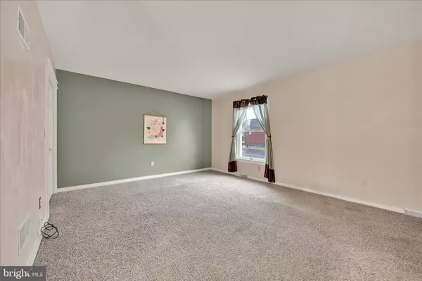 Columbia, PA 17512,157 S 4TH ST