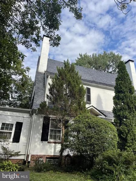 30 BEDFORD CT, Wilmington, DE 19805