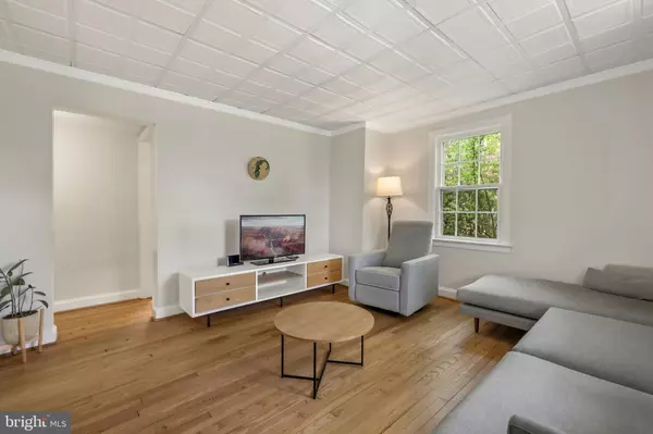 Rockville, MD 20851,812 WADE AVE